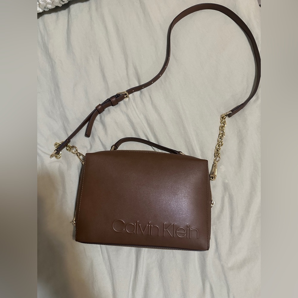 Calvin Klein Crossbody